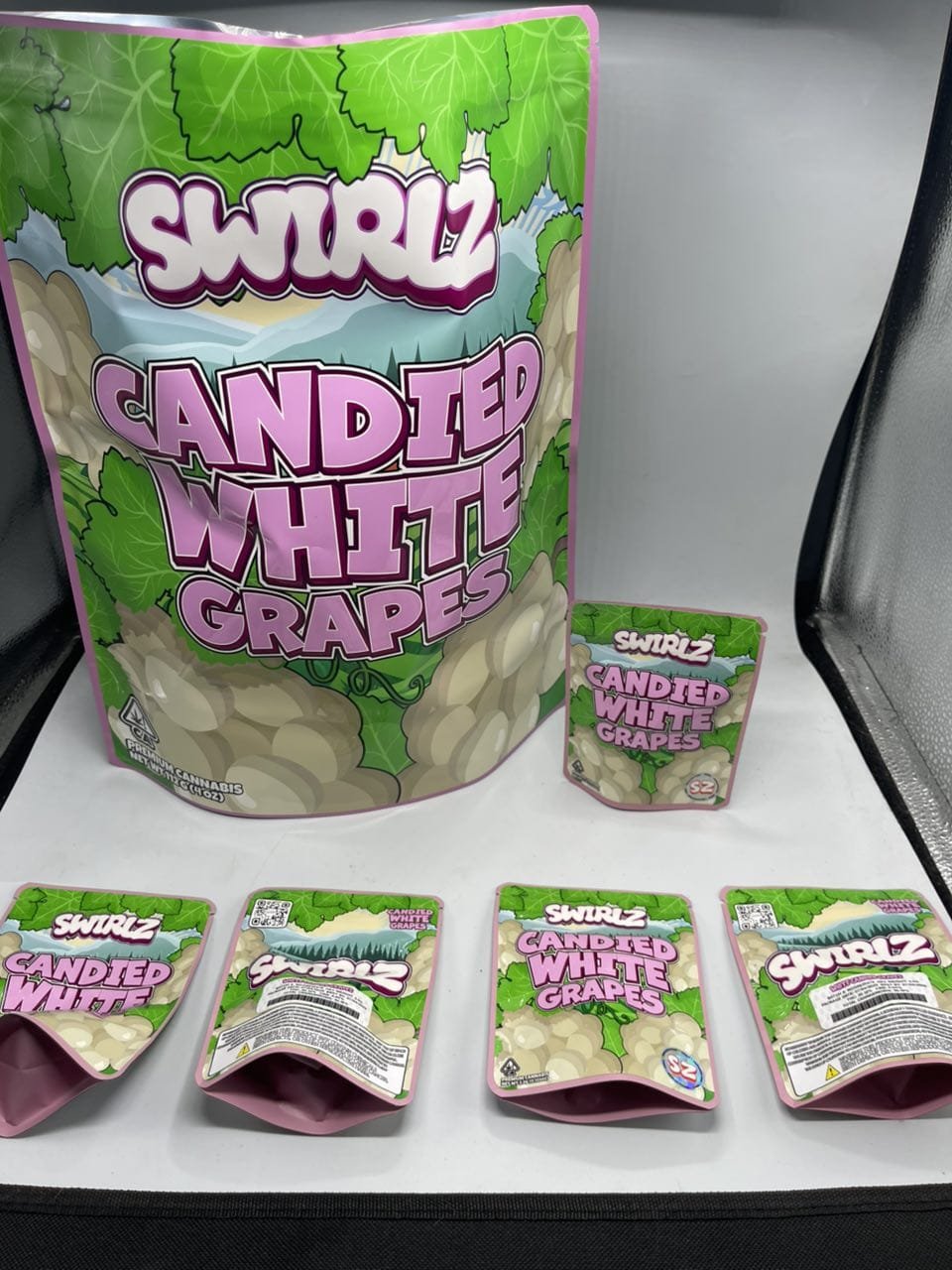 candied white grapes cannabis, candied white grape cannabis, candied white grapes premium cannabis, candied white grapes weed, candied white grapes premium cannabis by swirlz