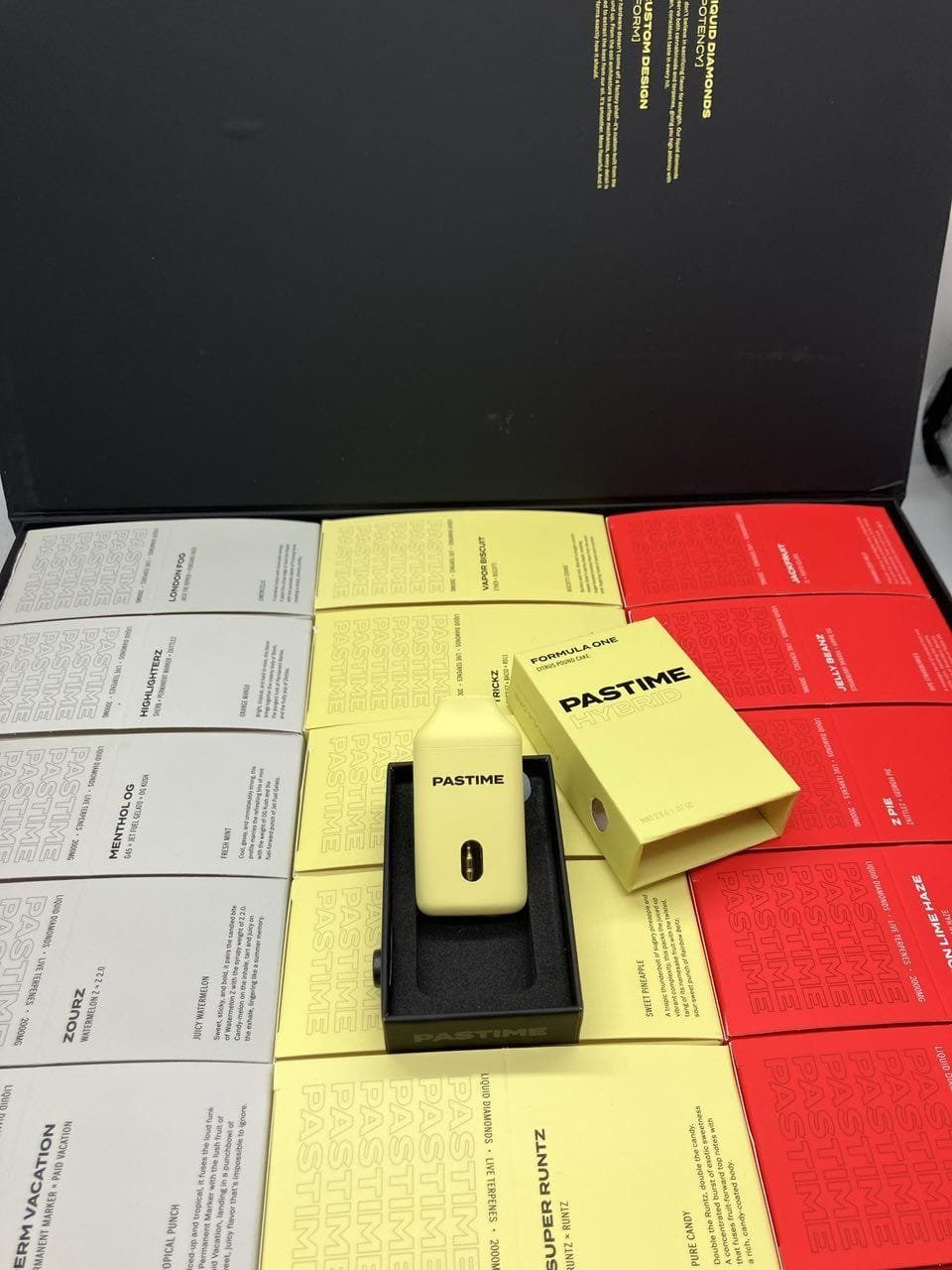 WhatsApp Image 2026-02-01 at 3.59.32 AM past time 2g disposable, highlighter vape, zourz candy, vape time, past time 2g vape